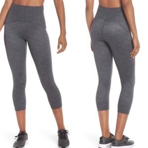 SPANX | Dark Gray Cropped Leggings